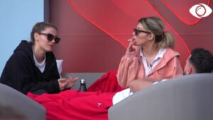 Nita sqarohet me Shpatin: Kam menduar a më është kthyer pëlqimi për ty!