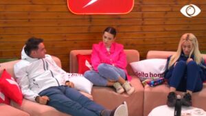 I dhimbte koka, doli hipi në top/ Kiara për Luizin: U lodha nga përkëdheljet e tepruara