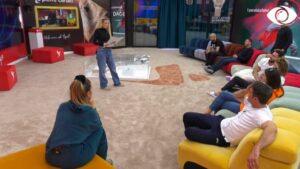 Banorët mësojnë për Big love, do të njihen me fansat që u dërgojnë dhurata në aplikacion