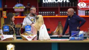 Banorët flasin për Antonetën/ Luizi: I kam inat këta njerëz!