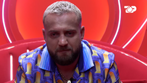 Motra dhe mbesat përshëndesin Luizin nga SHBA, ai përlotet/ Surprizohet nga kunati i tij