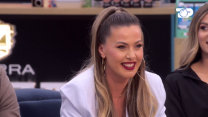 Olta shkon në suitë me Dean/ Luizi: Nëse del Kiara, unë bëj gati valixhet dhe largohem bashkë me të