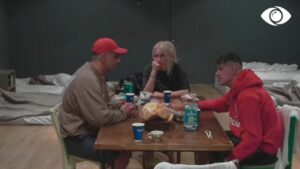 “Ia kam ulur hundën Luizit”, Bledi debaton me Qetsorin