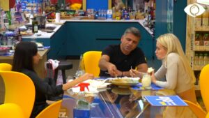 E ke nxjerrë nga shinat fare Efin/ Qetsori lavdëron Dean