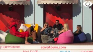 Efi bisedon me banorët: E kam xhan Kiarën që ishte në fillim, jo këtë!