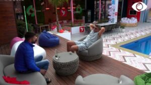 “Ke bërë llogaritë për finale?”/ Visi bisedon me Qetsorin