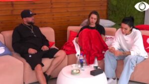 “Nuk ju mbështes dhe as nuk ju dal kundër”, Luizi bisedon me vajzat