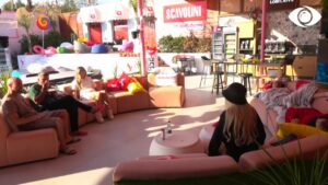 Ashtu do dalësh/ Kristi-Qetsorit: Pse, do më eliminosh