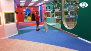 Do flas vetëm me ty/Bledi bisedon me Nitën por ruan misionin 