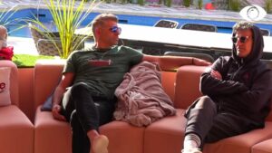 Bledi-Qetsorit: Nga flamurtar i lirisë, je kthyer në skllav 