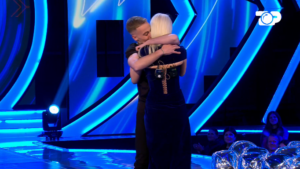 Dea Mishel suprizohet nga i vëllai gjatë moderimit të Big Brother