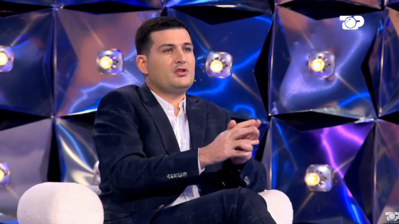 Debati mes Julit dhe Eglës një skemë? Arbër Hajdari: Do i shoh me shumë vëmendje