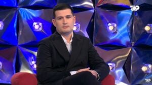 “Dy miq nuk sillen kështu”/ Arbër Hajdari për Rozanën dhe Laertin: Po flisni pas krahëve për njëri-tjetrin