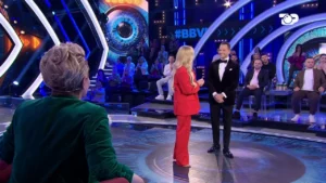 Arbri largohet me ‘mision’ në Amerikë/ E zëvendëson Alketa Vejsiu: Po të kisha qëndruar në Top Channel…