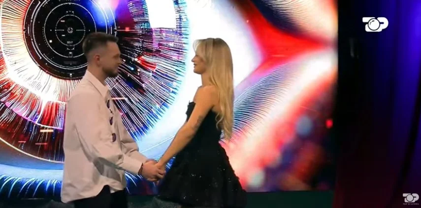 E papritur/ Vëllai i Selin vjen në shtëpi dhe zgjedh të takojë të motrën, Greta ‘thyen’ rregullat dhe i ‘rrëmben’ një përqafim