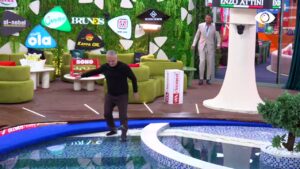 Fitoi “nominimin” së bashku me Luizin, Artani futet “live” në pishinën e Big Brother