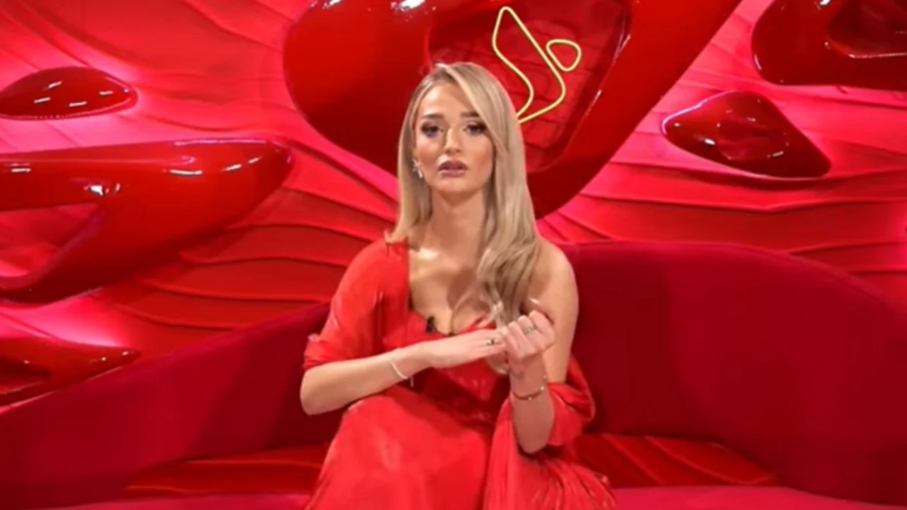 E ëma i kërkoi të lërë garën, Selin sqaron vendimin: Po qëndroj me vullnet të plotë. Edhe shtatë të tjerë si Miri dhe Rogerti…