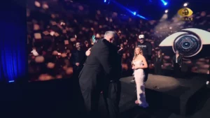 “Shpresoj që familja ime të jetë krenare”/ Rogerti në lot, finalisti surprizohet nga ish-banorët